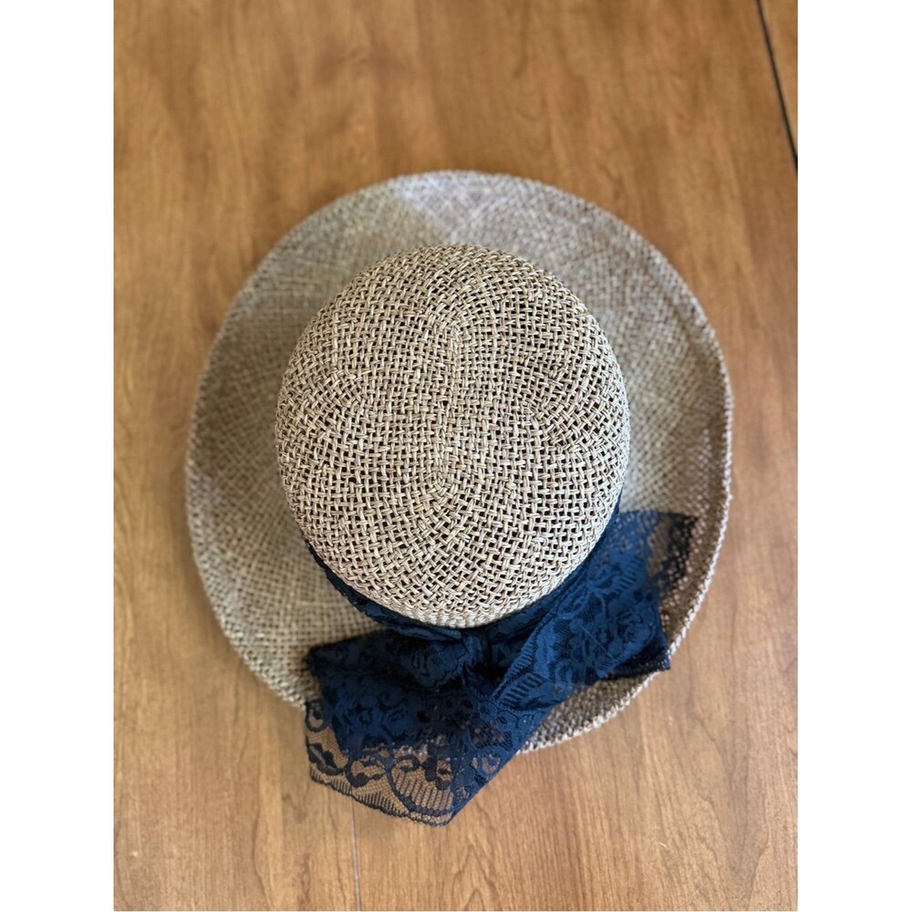 Vintage Straw Sun Hat With Black Lace Ribbon Cottagecore Wide Brim Hat - Picture 7 of 9